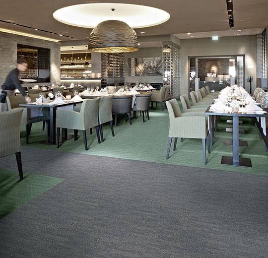 Flotex Colour Penang Plank Karo Halı Uygulama p982020 Penang shale