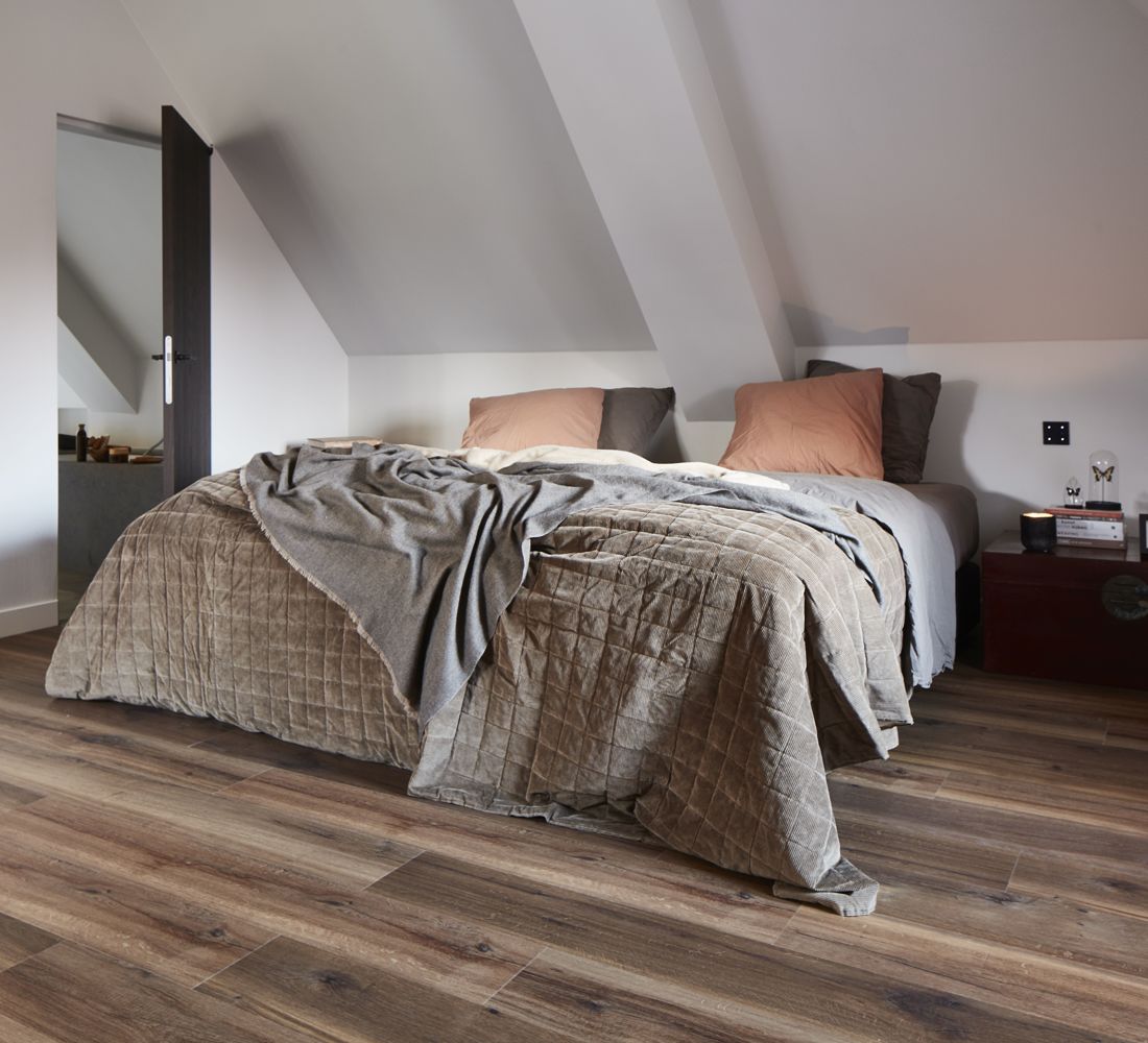 AZM Style ahşap desenli karo pvc vinil lvt zemin kaplama 1367 Cracked Dark Brown1