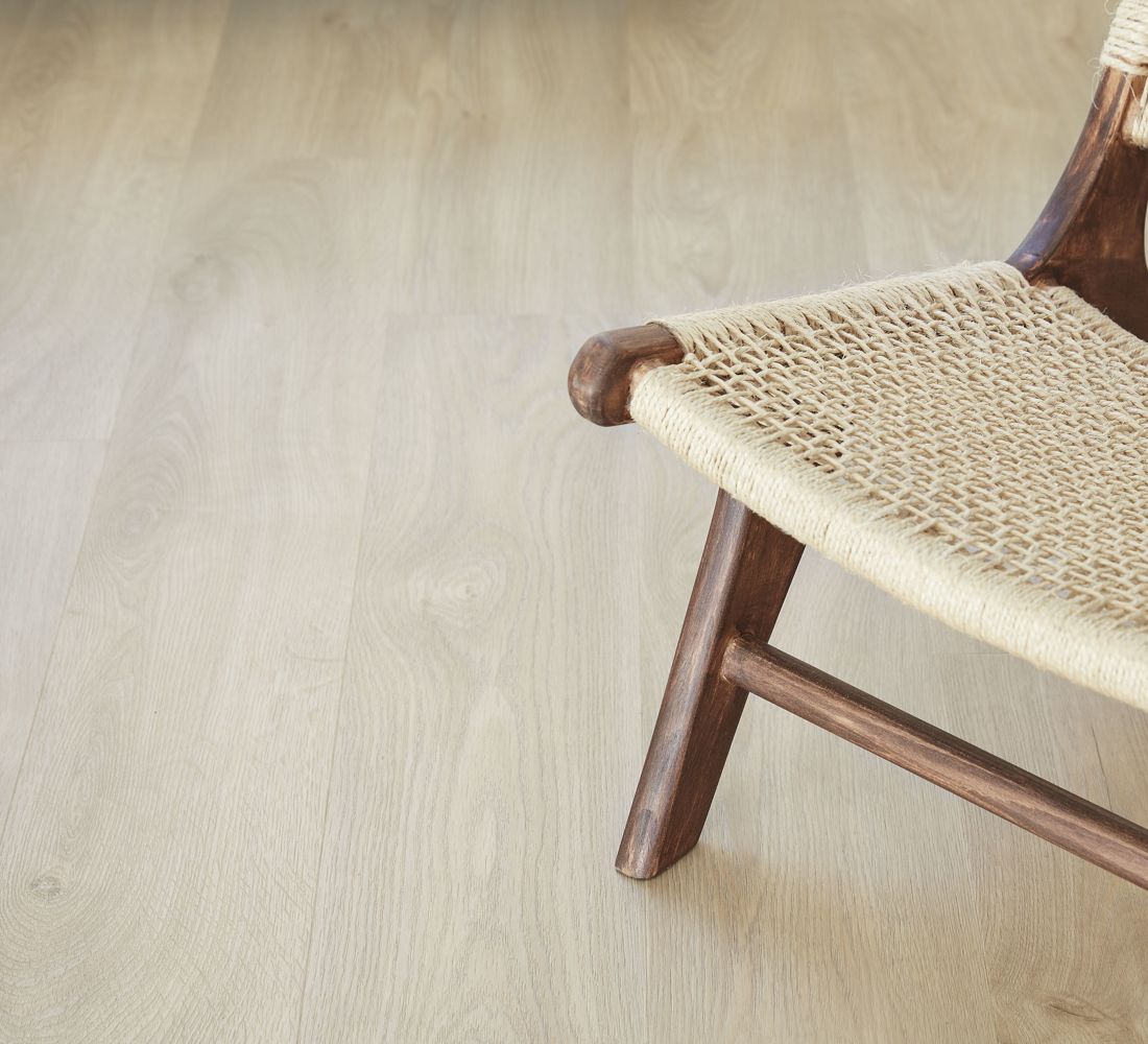 AZM Style ahşap desenli karo pvc vinil lvt zemin kaplama 1562 Elegant Natural1