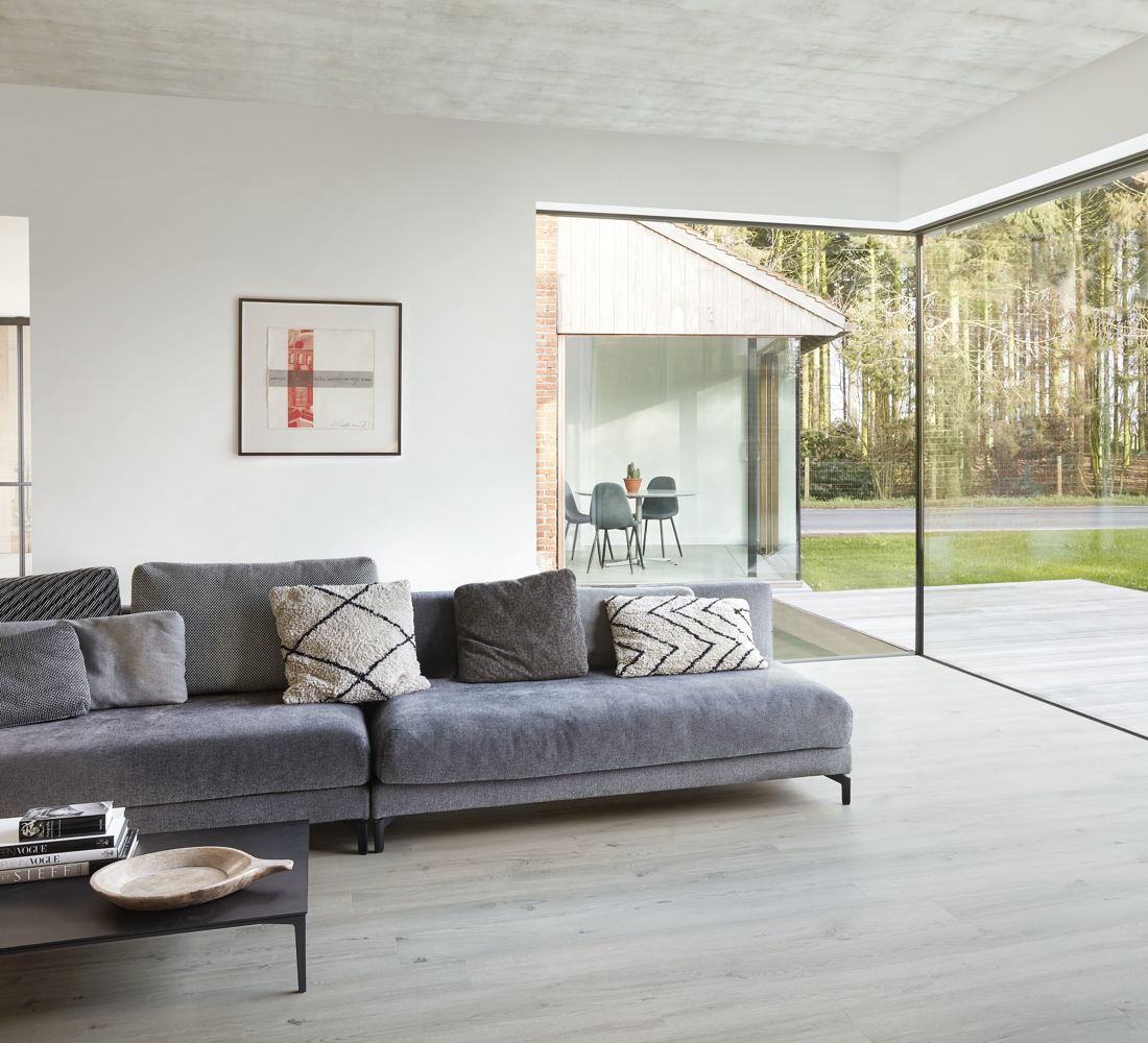 AZM Style ahşap desenli karo pvc vinil lvt zemin kaplama 1569 Vivid Light2