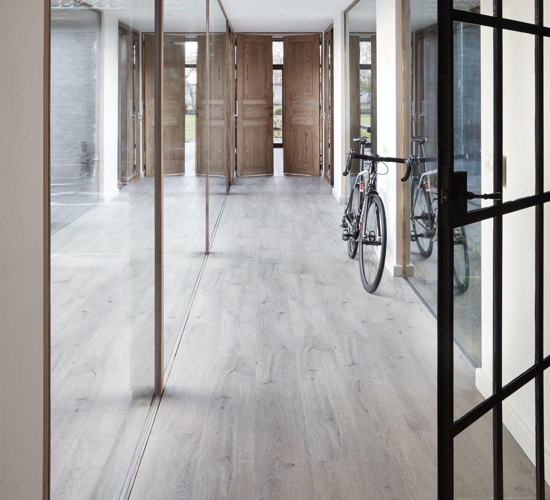 AZM Style ahşap desenli karo pvc vinil lvt zemin kaplama 1572 Vivid Grey1