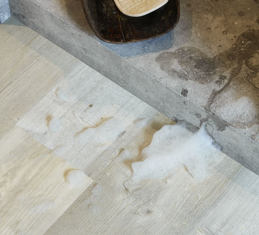 AZM Style ahşap desenli karo pvc vinil lvt zemin kaplama 1574 Rustic Light1