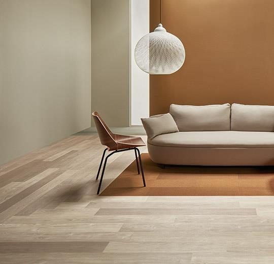 Allura Dryback Wood Ahşap desenlli LVT zemin kaplama 63400DR7-63400DR5 light ash1