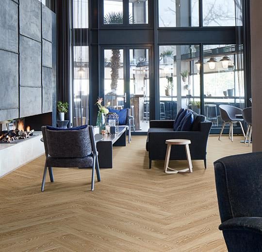 Allura Ease kereste ahşap desenli sök tak pvc vinil LVP-LVT zemin kaplama 63412EA7 blond timber1