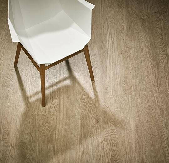 Allura Ease meşe ahşap desenli sök tak pvc vinil LVP-LVT zemin kaplama 60064EA7 whitewash elegant oak1