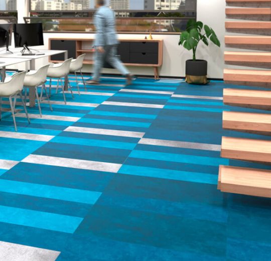 Upon Colors Anıl Zemin Voxflor Plank LVP LVT zemin kaplama